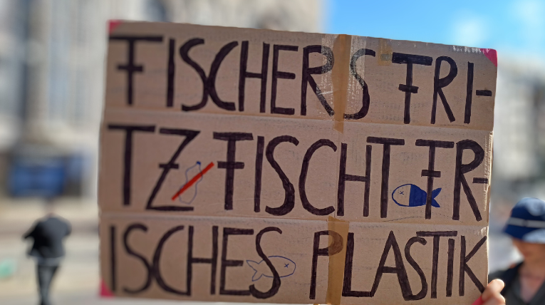 Plakat mit Titel