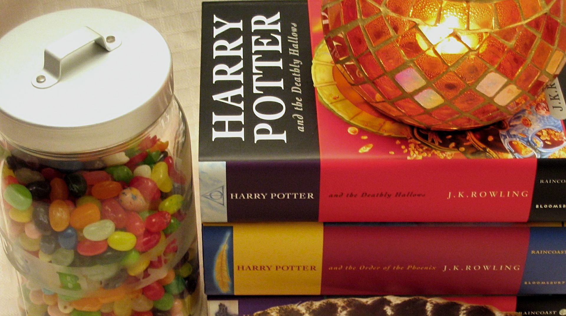Bertie Botts Beans und Harry Potter Bücher 