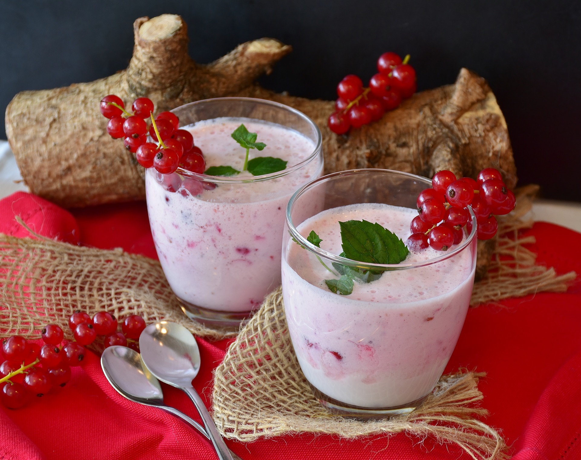 Zwei Milkshakes.