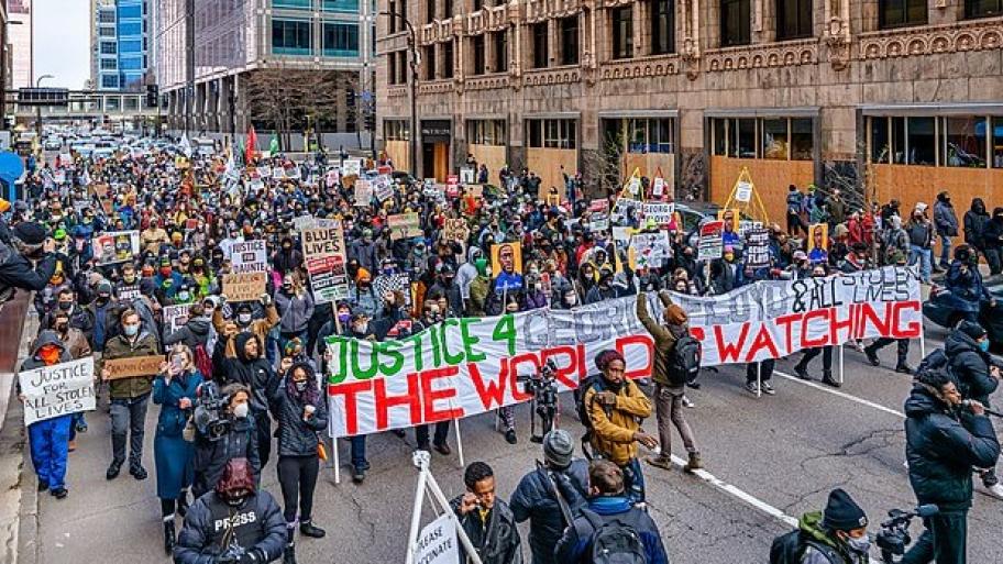 Protest in Minneapolis während des Gerichtsprozesses 