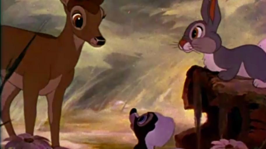 ein Zeichentrick-Screenshot von einem Reh, Hasen und Stinktier ist zu sehen