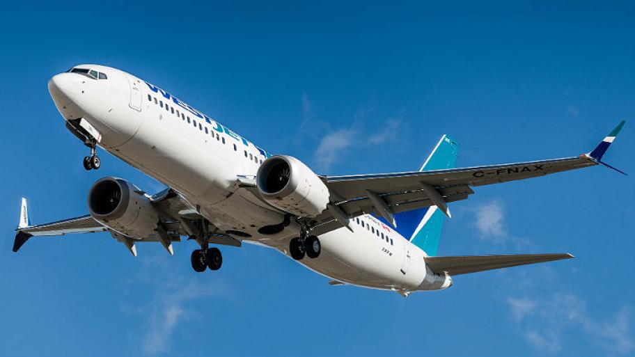 Die Boeing 737 MAX 8 in der Luft.