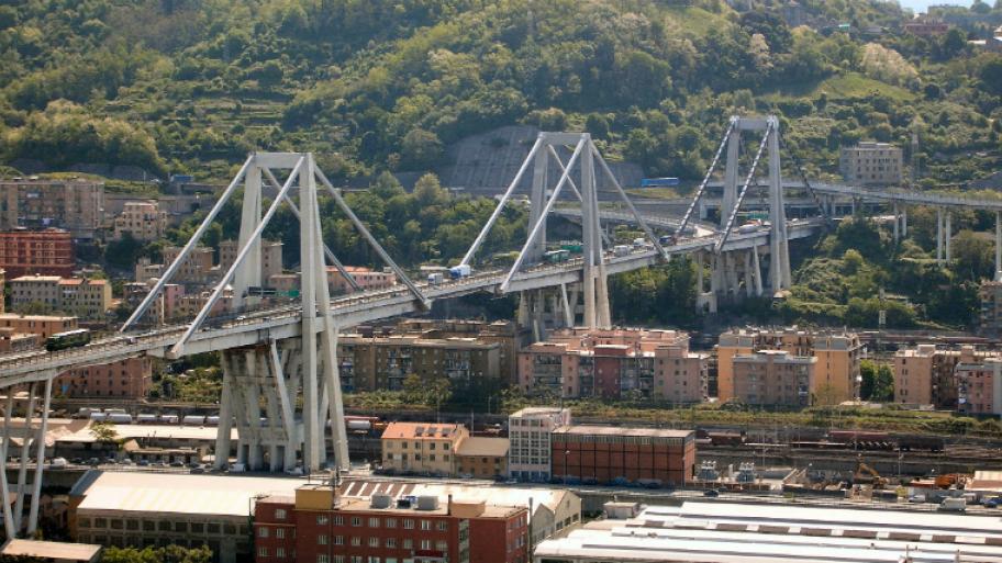 Ponte Morandi in Genua vor dem Einsturz