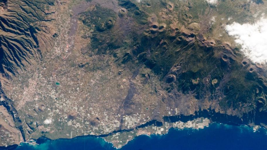 Satellitenbild von Vulkankette