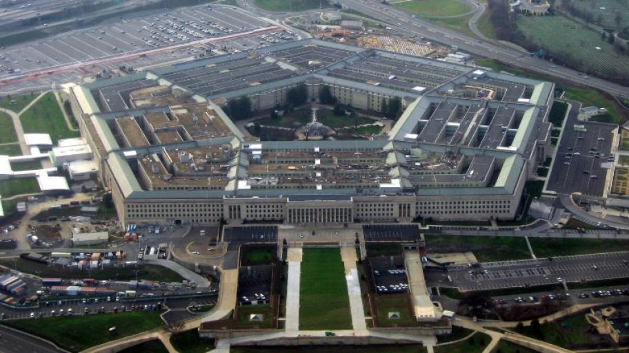 das Pentagon, also das amerikanische Verteidigungsministerium, ist von oben zu sehen