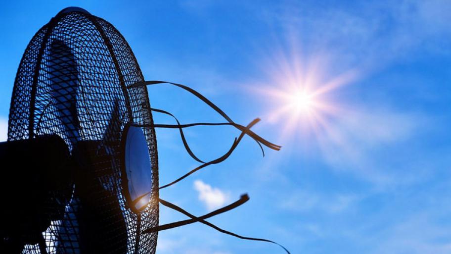 ein Ventilator vor einer Sonne