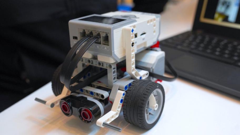 Ein Roboter aus Lego