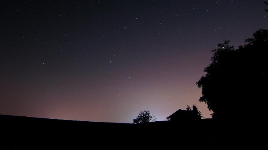 Haus in der Nacht, Silhouette 