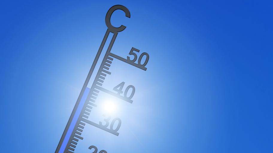 Auf einem Thermometer werden 40°C angezeigt. 