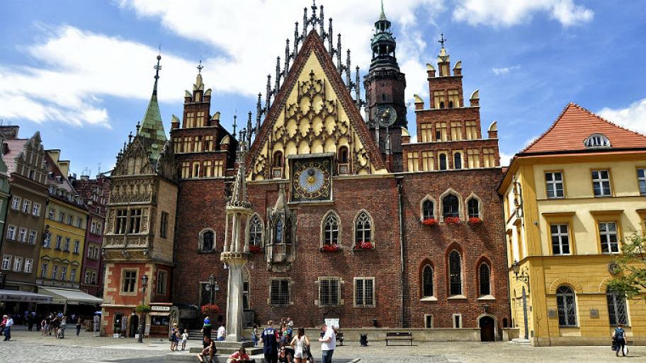 Ein Rathaus. 
